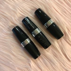 🔴 Totally Kissable Lipsticks Bundle